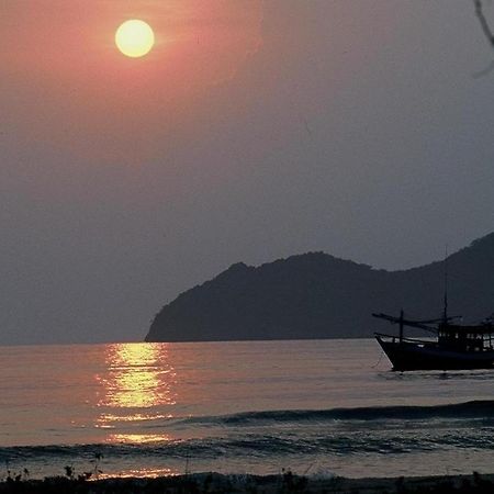 The Privacy Beach Resort & Spa Sam Roi Yot Eksteriør bilde