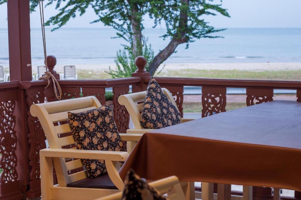 The Privacy Beach Resort & Spa Sam Roi Yot Eksteriør bilde
