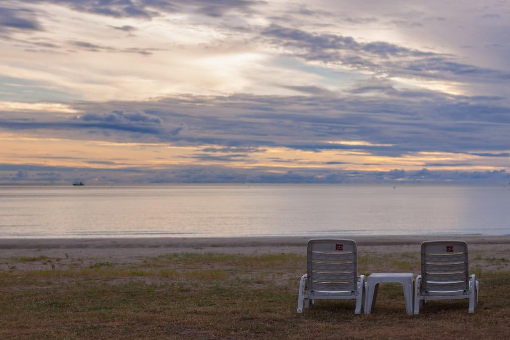 The Privacy Beach Resort & Spa Sam Roi Yot Eksteriør bilde